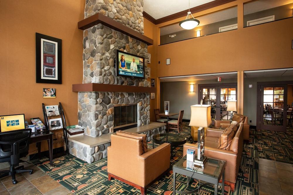 Comfort Inn Traverse City Extérieur photo