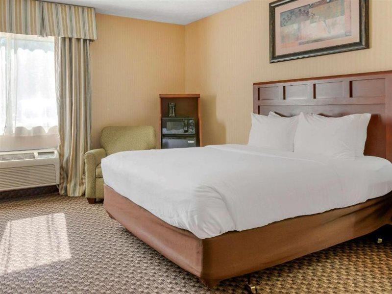 Comfort Inn Traverse City Extérieur photo