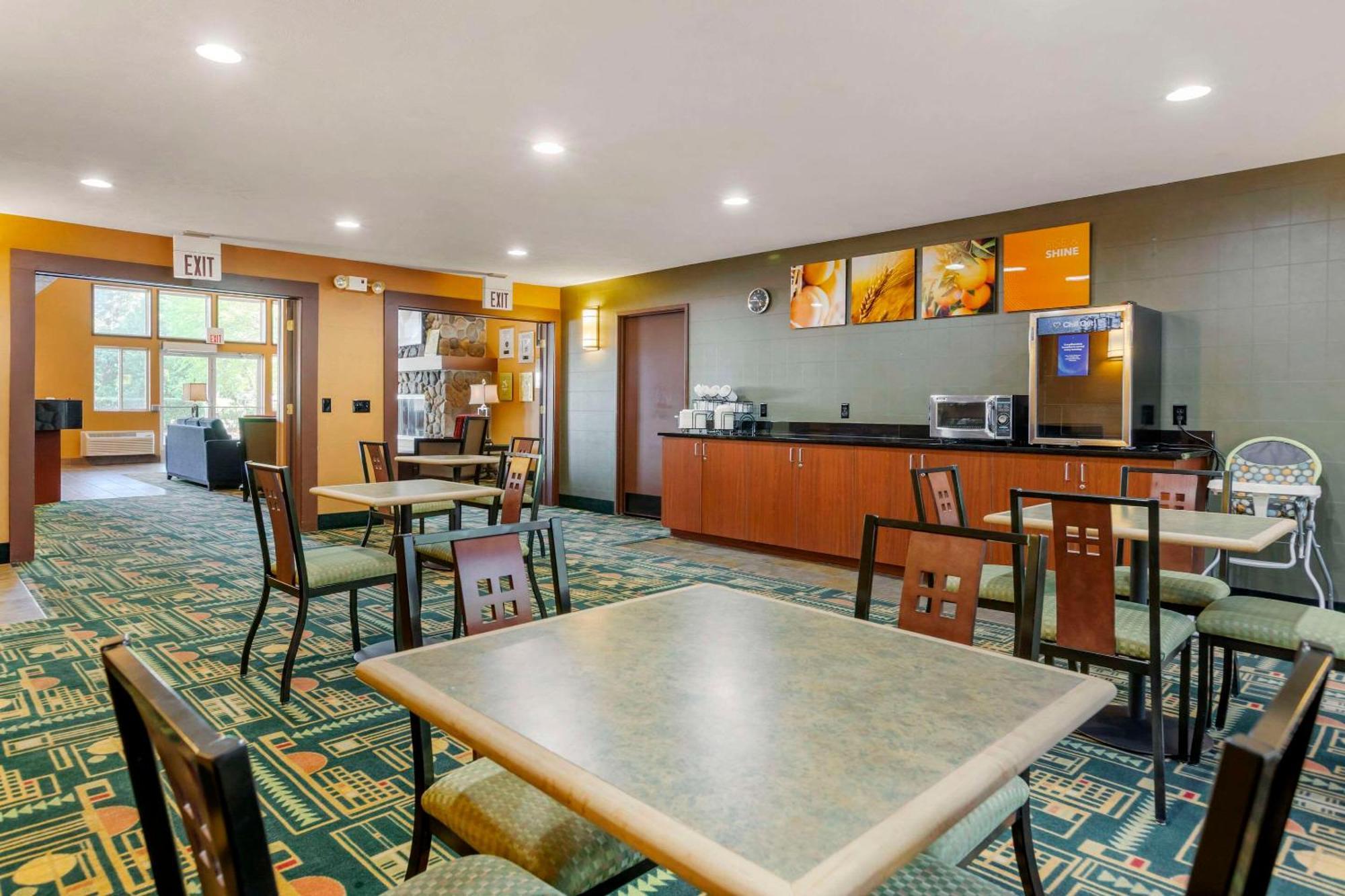 Comfort Inn Traverse City Extérieur photo