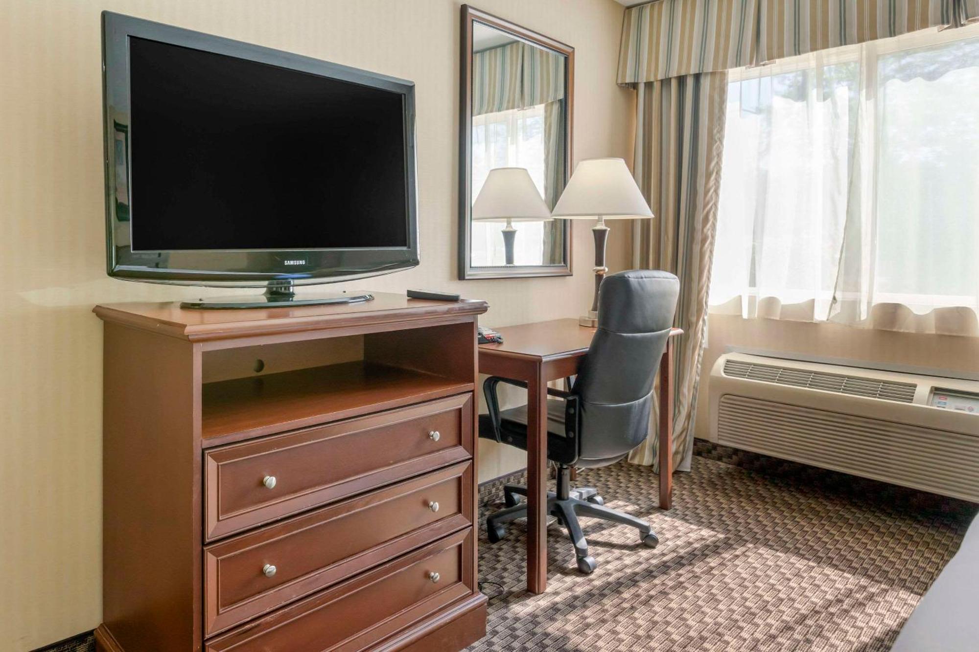 Comfort Inn Traverse City Extérieur photo
